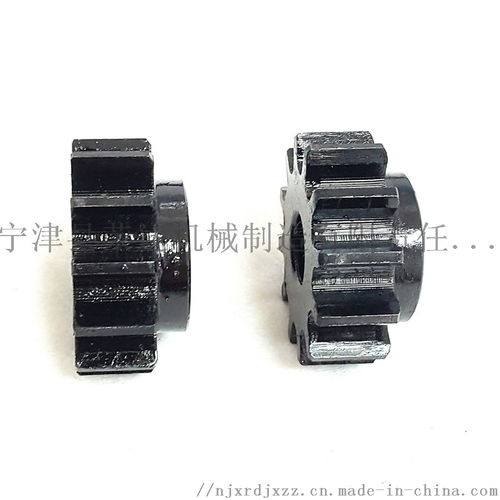 毛纺厂中无声齿形链条与丝网输送带的应用与优势